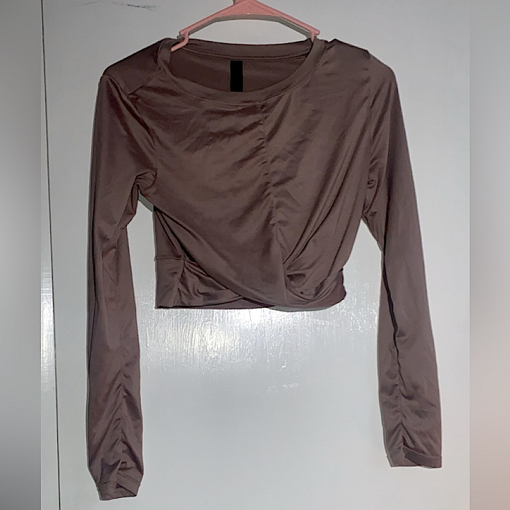 Cropped athletic shirt, women’s